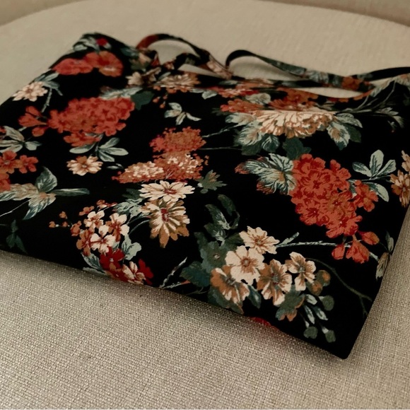 EXPRESS Floral Satin Camisole Size Small - Picture 2 of 8